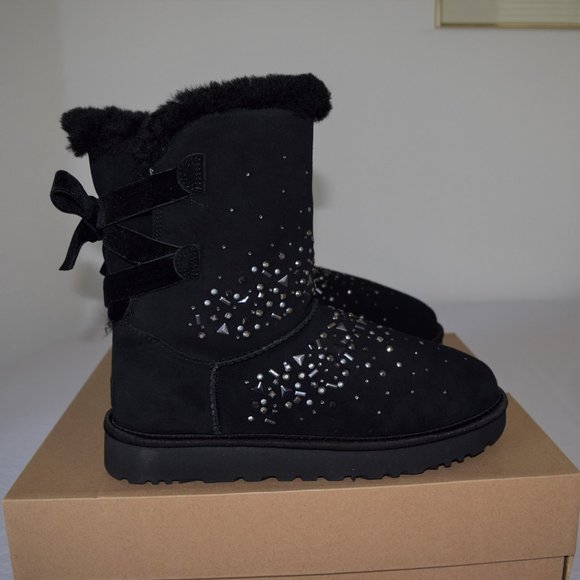 UGG Shoes - UGG Classic Galaxy Bling Suede Short Boots Size 9